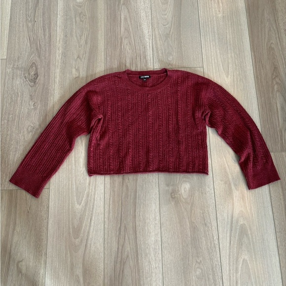 Steve Madden Women Aerin Cable-Knit Crew Neck Sweater Tibetan RED Medium Cropped - Picture 1 of 6